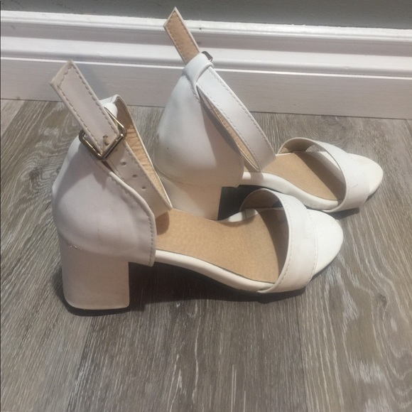 White wedged heels - Picture 2 of 3